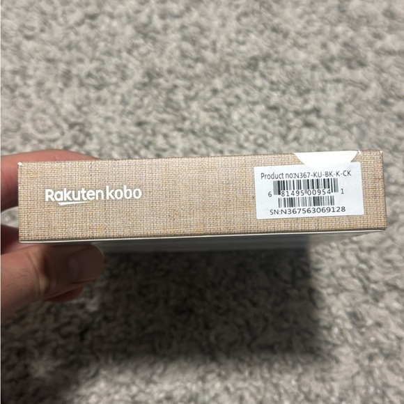 Clara eReader - Gray - Picture 5 of 5